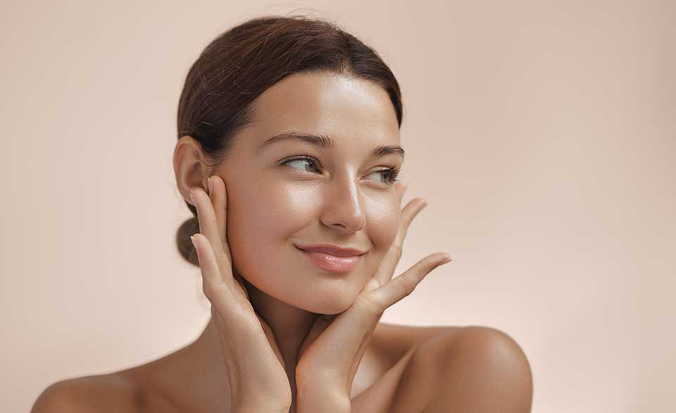 Médecin esthétique du visage à Marseille à la Clinique du Palais